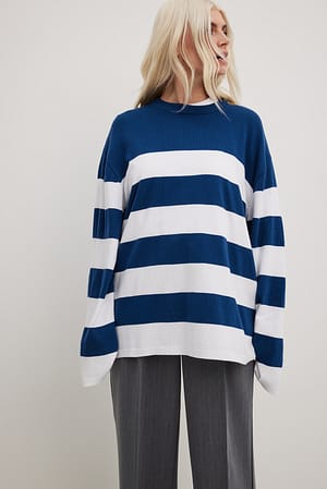 White/Navy Pull oversize en maille à larges rayures