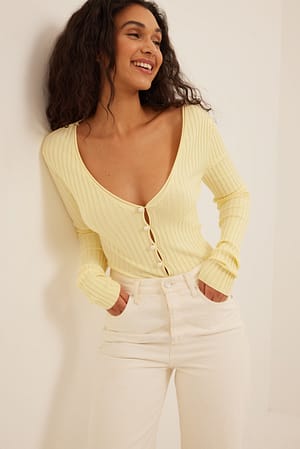 Light Yellow Cardigan en maille ornementé de perles recyclé