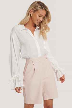 Offwhite Short Bermuda En Faux Cuir