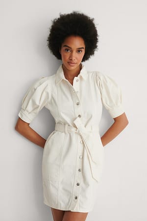 Beige Robe en jean à manches bouffantes avec ceinture