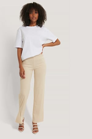 Beige NA-KD Pantalon fendu côtelé