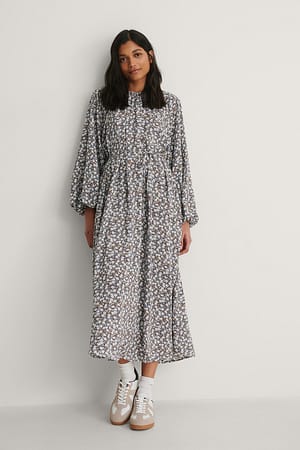 Blue Flower Print Robe fleurie à ceinture et col rond