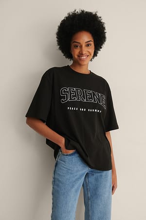 Black Tee-shirt imprimé Serene