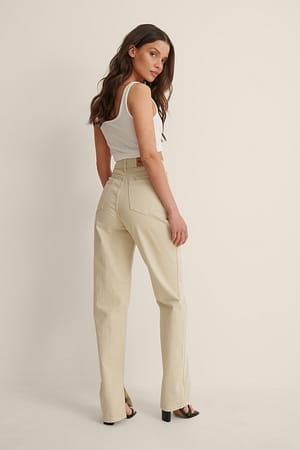 Beige Jean fendu sur le côté