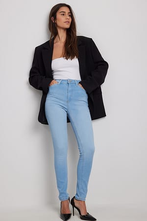 Blue Jean slim taille haute élastiques