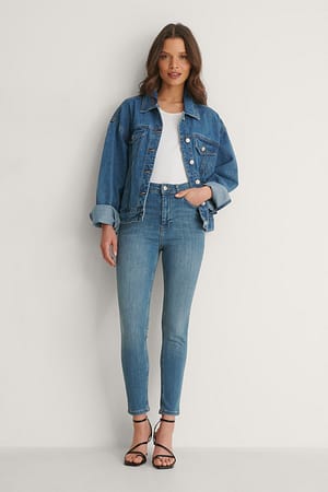 Mid Blue NA-KD Jean taille haute slim Petite