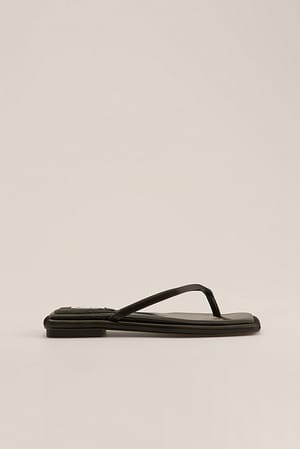 Black Pantoufles