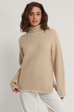 Beige/White NA-KD Trend Pull En Tricot Brossé À Petites Rayures