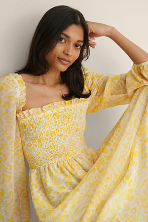 Yellow Print Robe longue à manches ballons smockées recyclée