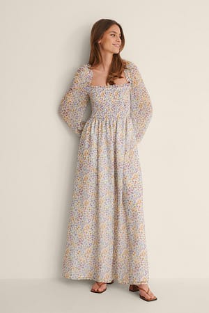 Floral Fling Robe longue à manches ballons smockées recyclée