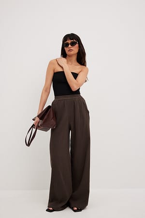 Brown Pantalon structuré à taille élastique et fluide