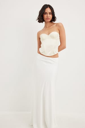 Champagne Corset ajusté en satin