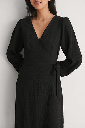Black NA-KD Boho Robe Mini Col En V Manches Longues À Taille Nouée