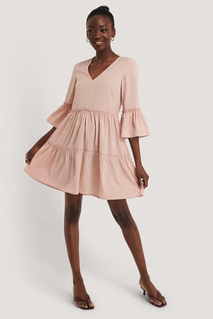 Dusty Pink NA-KD Boho V-neck Ruffle Dress