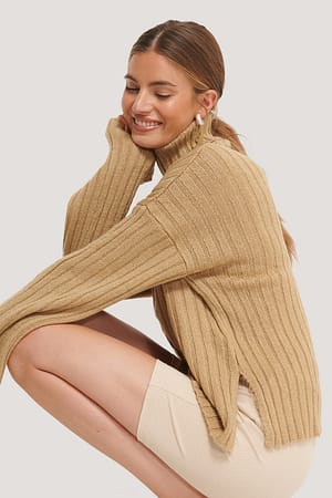 Beige Wide Sleeve Rib Knitted Polo