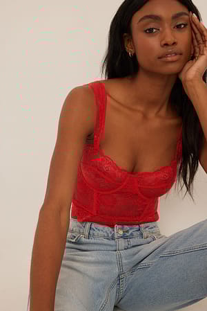 Lollipop Red Corset en dentelle à bretelles larges