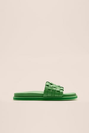 Strong Green Pantoufles cuir