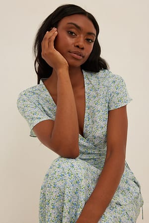 Dusty Blue Floral Print Maxi robe portefeuille