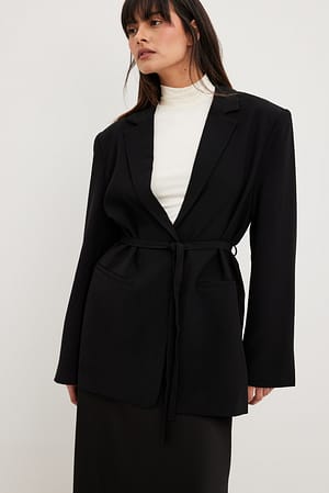 Black Blazer à ceinture