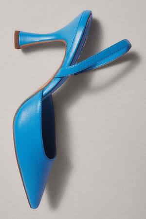 Blue Escarpins fins à bride arrière et talon sablier