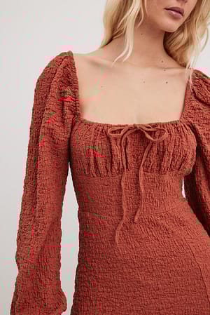 Red Rust Robe mi-longue structurée à armatures
