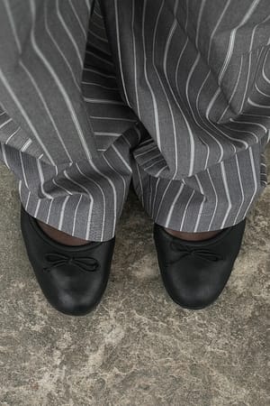 Grey Stripe Pantalon rayé en coton à cordon de serrage