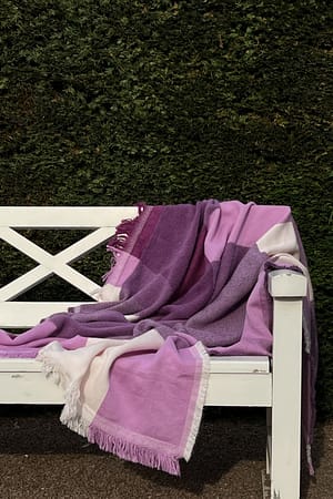 Lilac Patterned Throw
