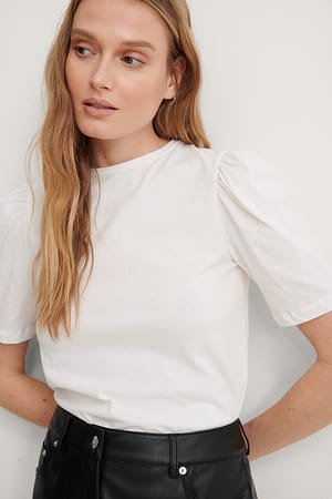 White Tee-shirt en coton à manches bouffantes