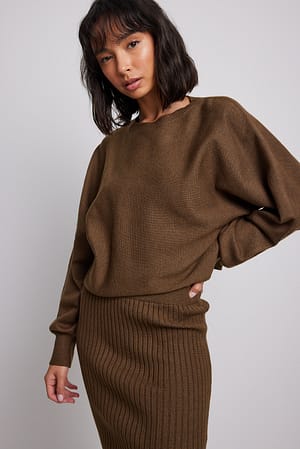 Brown Pull court en tricot à col rond