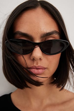 Black Lunettes de soleil à monture œil-de-chat étroite