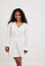 Robe courte en coton doux nouée à la taille