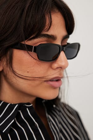 Black Squared Sunglasses