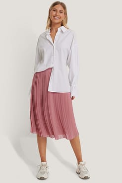 Midi Pleated Skirt Outfit.