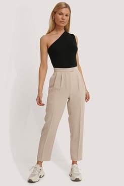 One Shoulder Sleeveless Body Outfit.