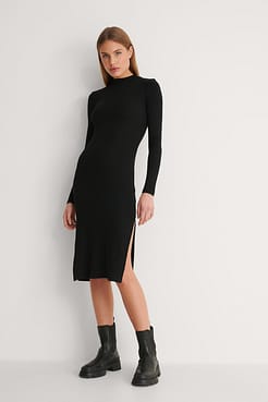 Style this dress with boots for a perfect and easy outfit for the day. Girls night out? Here’s your new go-to dress.