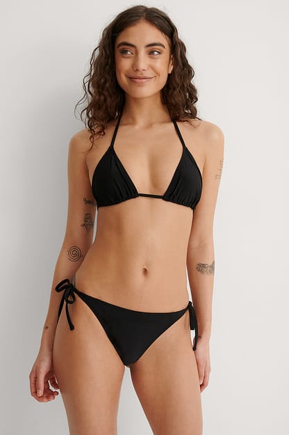 Black Haut de bikini triangle recyclé