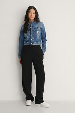 Calvin Klein Cropped 90s Denim Jacket Outfit