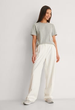 Round Neck Organic Cotton T-Shirt Outfit.