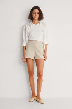 Milla Summer Shorts Outfit