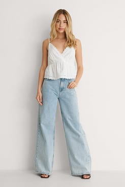 Anglaise Singlet Outfit.