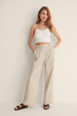 Anglaise Buttoned Singlet Outfit.