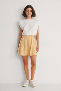 Flowy Mini Circle Skirt Outfit.