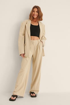 Cropped Ribbed Tight Singlet Outfit
