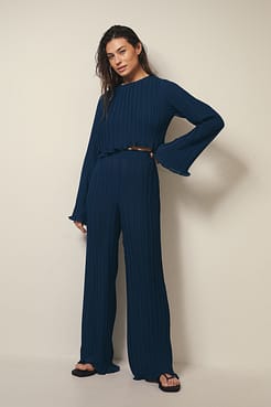 Flowy Long Pants Outfit.