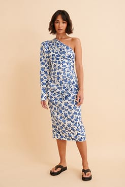 One Shoulder Dress Outfit.