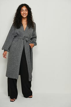 Heavy Knitted Long Cardigan Outfit.