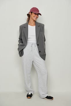 Straight Leg Sweatpants Outfit