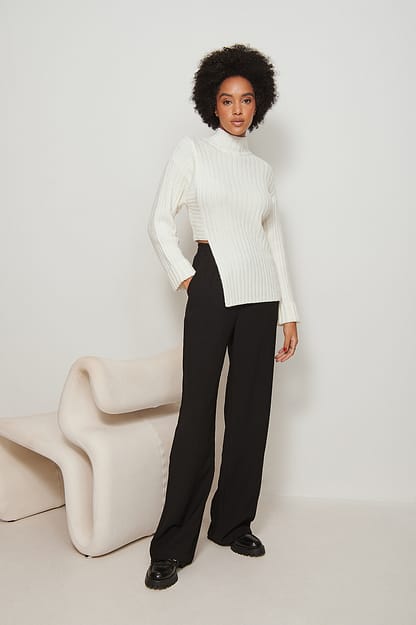 Black Pull en maille côtelée asymétrique
