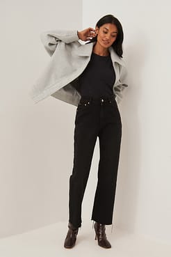 Oversized Short Chest Pocket Jacket Outfit.