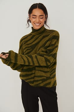 Swirl Jacquard Knit Sweater Outfit